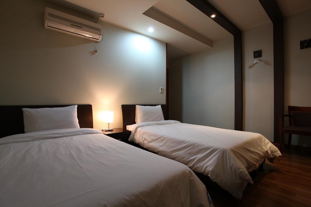 Monaco Hotel Jeju Zimmer foto